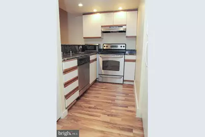 301 Race Street #106, Philadelphia, PA 19106 - Photo 5