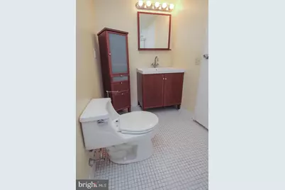 301 Race Street #106, Philadelphia, PA 19106 - Photo 7