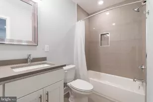 814 N Uber St, Philadelphia, PA 19130 - Photo 9