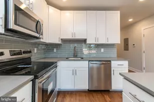 814 N Uber St, Philadelphia, PA 19130 - Photo 5