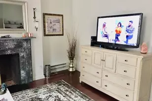 1300 Spruce St, Philadelphia, PA 19107 - Photo 3