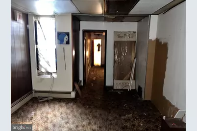 1734 Snyder Avenue, Philadelphia, PA 19145 - Photo 5