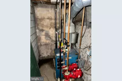 1734 Snyder Avenue, Philadelphia, PA 19145 - Photo 15