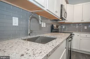 202 W Susquehanna Ave, Philadelphia, PA 19122 - Photo 11