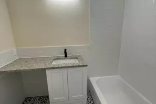 2411 Tremont St, Philadelphia, PA 19115 - Photo 7