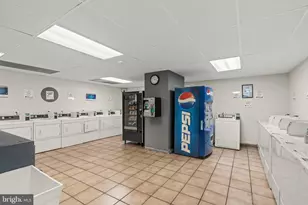 1324 Locust St, Philadelphia, PA 19107 - Photo 19