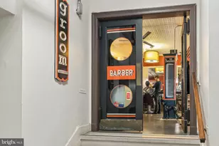 1324 Locust St, Philadelphia, PA 19107 - Photo 17