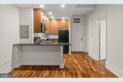 1324 Locust Street #825, Philadelphia, PA 19107 - Photo 3