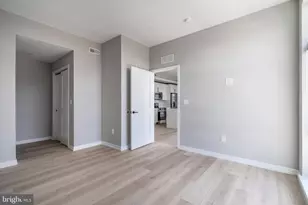 2401 Washington Ave, Philadelphia, PA 19146 - Photo 15