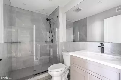 2401 Washington Avenue #3D, Philadelphia, PA 19146 - Photo 17