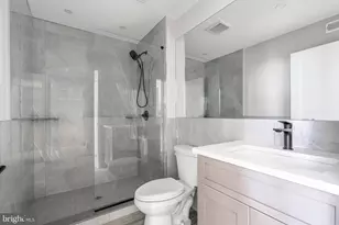 2401 Washington Ave, Philadelphia, PA 19146 - Photo 17