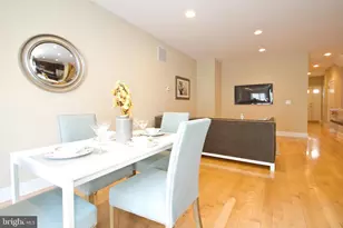 1118 Wallace St, Philadelphia, PA 19123 - Photo 7