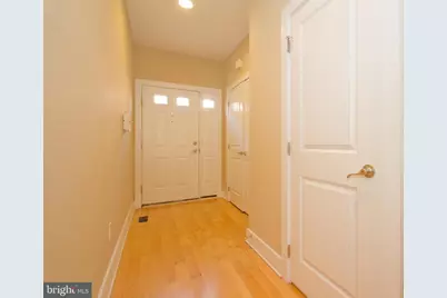 1118 Wallace Street, Philadelphia, PA 19123 - Photo 3