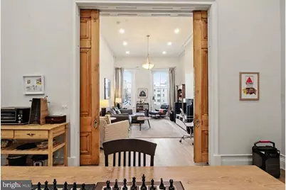 1824 Chestnut Street #2F, Philadelphia, PA 19103 - Photo 3