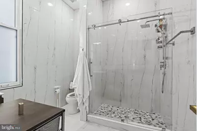 1824 Chestnut Street #2F, Philadelphia, PA 19103 - Photo 21