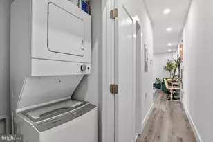 537 N 35th St, Philadelphia, PA 19104 - Photo 11