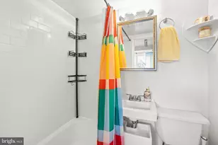 124 Catharine St, Philadelphia, PA 19147 - Photo 9