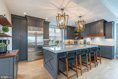 209 E Gorgas Lane, Philadelphia, PA 19119 - Photo 9