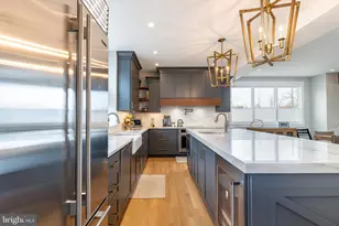 209 E Gorgas Ln, Philadelphia, PA 19119 - Photo 11