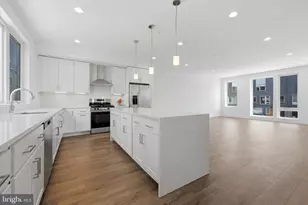 3016 S Northbank Pl, Philadelphia, PA 19125 - Photo 5