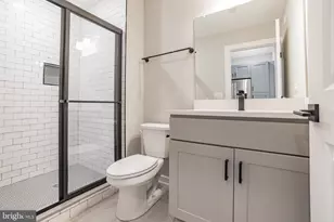 2410 Clifford St, Philadelphia, PA 19121 - Photo 23