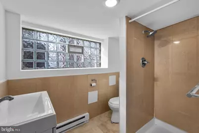 6639 N Fairhill Street, Philadelphia, PA 19126 - Photo 29