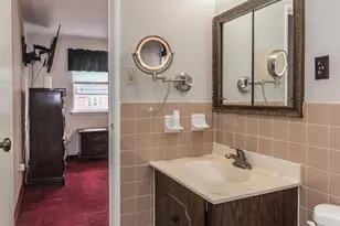 3954 Rowena Dr, Philadelphia, PA 19114 - Photo 57