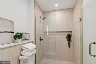 20 W Allens Ln, Philadelphia, PA 19119 - Photo 9