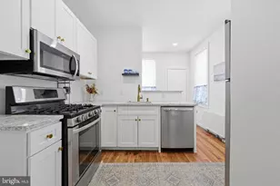 2538 S 17th St, Philadelphia, PA 19145 - Photo 13