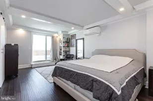 200 Lombard St, Philadelphia, PA 19147 - Photo 15