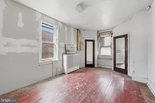 7019 Paschall Ave, Philadelphia, PA 19142 - Photo 9