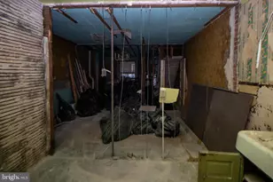 1942 N Hollywood St, Philadelphia, PA 19121 - Photo 13