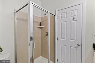 203 Surgeon Generals Ct, Philadelphia, PA 19146 - Photo 37