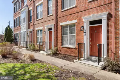 203 Surgeon Generals Court, Philadelphia, PA 19146 - Photo 1