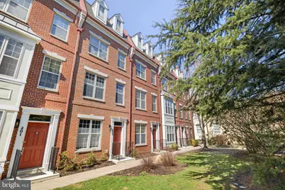 203 Surgeon Generals Court, Philadelphia, PA 19146 - Photo 3