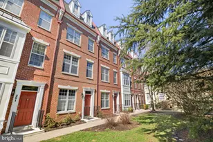 203 Surgeon Generals Ct, Philadelphia, PA 19146 - Photo 3