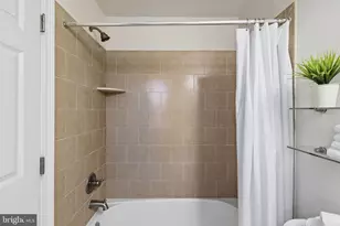 203 Surgeon Generals Ct, Philadelphia, PA 19146 - Photo 27