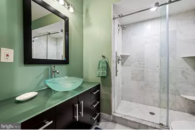 1825 Carpenter Street #A, Philadelphia, PA 19146 - Photo 21