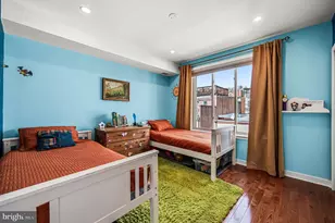 1825 Carpenter St, Philadelphia, PA 19146 - Photo 9