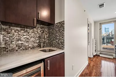 1825 Carpenter Street #C, Philadelphia, PA 19146 - Photo 17