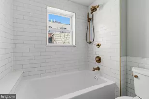 936 S 23rd St, Philadelphia, PA 19146 - Photo 13