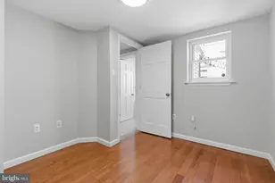 936 S 23rd St, Philadelphia, PA 19146 - Photo 11