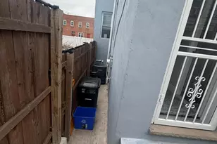 2647 S 2nd St, Philadelphia, PA 19148 - Photo 21