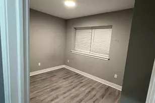 1813 S 23rd St, Philadelphia, PA 19145 - Photo 11