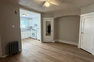 6904 Dicks Ave, Philadelphia, PA 19142 - Photo 7