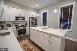 4117 Cresson St, Philadelphia, PA 19127 - Photo 3
