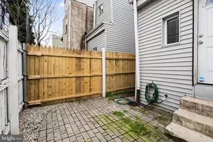 2517 E Gordon St, Philadelphia, PA 19125 - Photo 11
