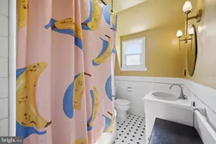 6615 Morris Park Rd, Philadelphia, PA 19151 - Photo 17