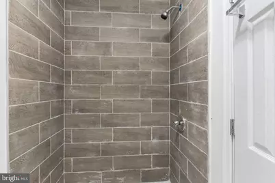 1807 S 9th Street #1, Philadelphia, PA 19148 - Photo 11