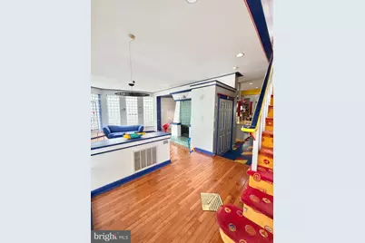 514 Fitzwater Street, Philadelphia, PA 19147 - Photo 5